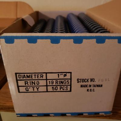 GBC Binding Machine, Plastic Binding Combs and More (G-KD)