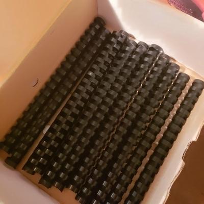 GBC Binding Machine, Plastic Binding Combs and More (G-KD)