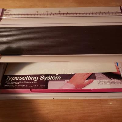 GBC Binding Machine, Plastic Binding Combs and More (G-KD)
