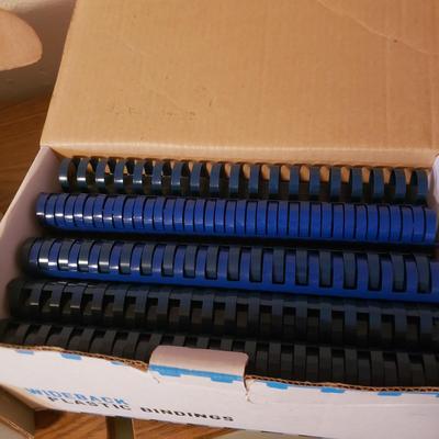 GBC Binding Machine, Plastic Binding Combs and More (G-KD)