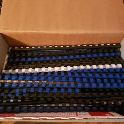 GBC Binding Machine, Plastic Binding Combs and More (G-KD)