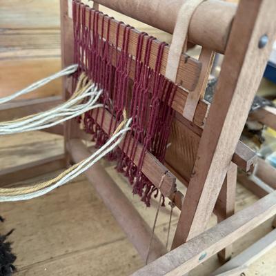 Table Loom and Other Craft Supplies (LR-BM)