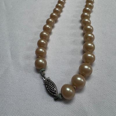 Variety of Pearl Necklaces, Monet Necklaces, and More! (ST-DZ)