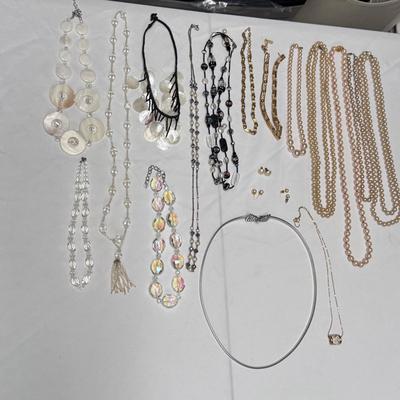 Variety of Pearl Necklaces, Monet Necklaces, and More! (ST-DZ)