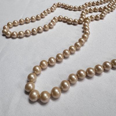 Variety of Pearl Necklaces, Monet Necklaces, and More! (ST-DZ)