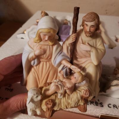 Christmas in May! Hallmark, Handmade,Oneida and More! (G-KD)