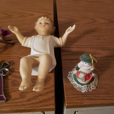 Christmas in May! Hallmark, Handmade,Oneida and More! (G-KD)