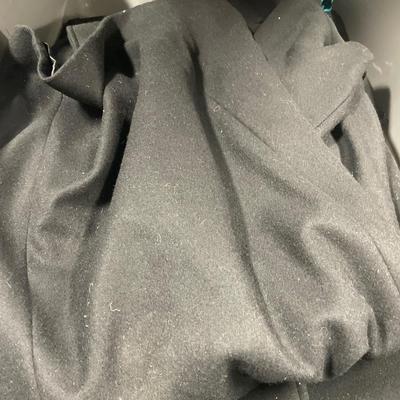 2 45g totes of ladies coats and jackets