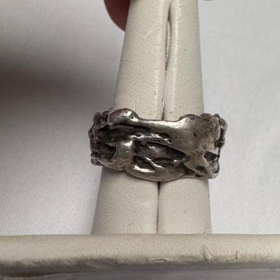 Mercury Dime Pendant, Sterling Jewelry, and Other Decorative Accessories (ST-DZ)