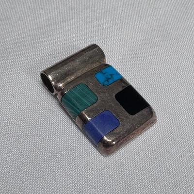 Mercury Dime Pendant, Sterling Jewelry, and Other Decorative Accessories (ST-DZ)