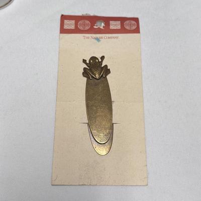 Miniature Clocks, Trinket Boxes, and a Regular-Sized Bookmarks (ST-DZ)