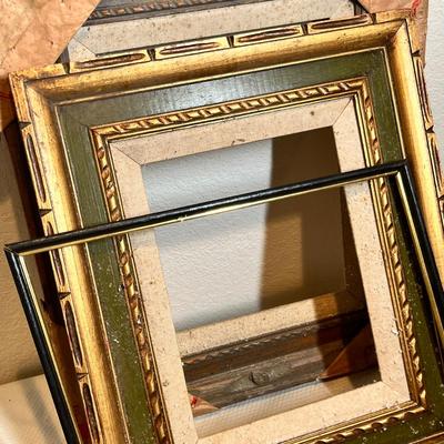 Lot 83 Lot of frames