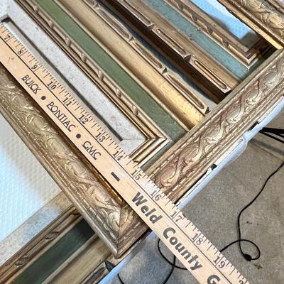 Lot 83 Lot of frames