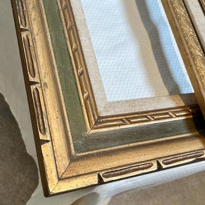 Lot 83 Lot of frames