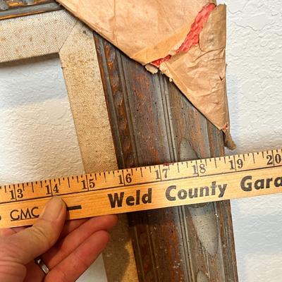 Lot 83 Lot of frames