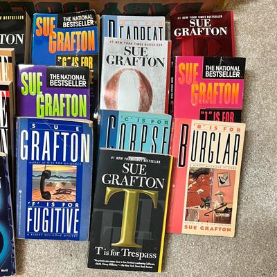 Lot 88 Box of books #`3