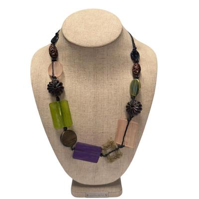 Assortment of Statement Necklaces (ST-DZ)