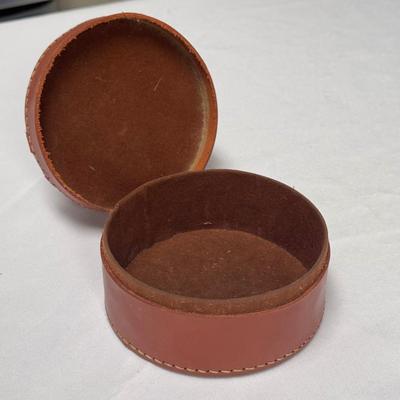 Vintage Folding Sports Glasses and Other Collectibles (ST-DZ)