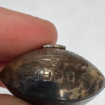 Vintage Folding Sports Glasses and Other Collectibles (ST-DZ)