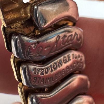 Vintage Folding Sports Glasses and Other Collectibles (ST-DZ)