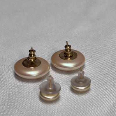 Collection of Complimentary Earrings (ST-DZ)