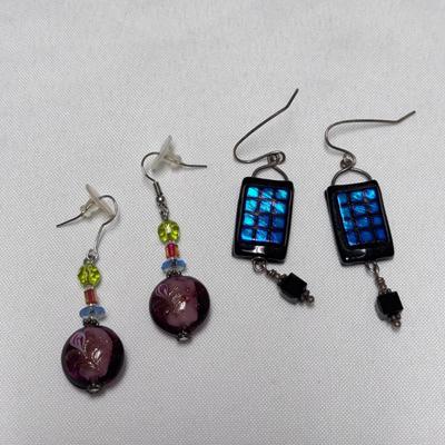 Collection of Complimentary Earrings (ST-DZ)