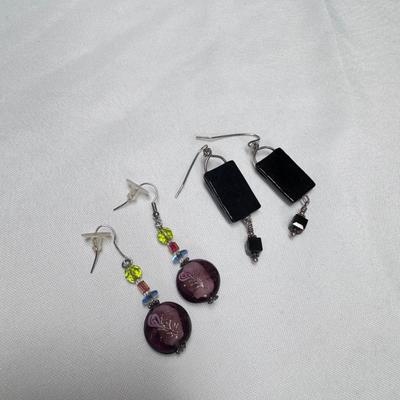 Collection of Complimentary Earrings (ST-DZ)