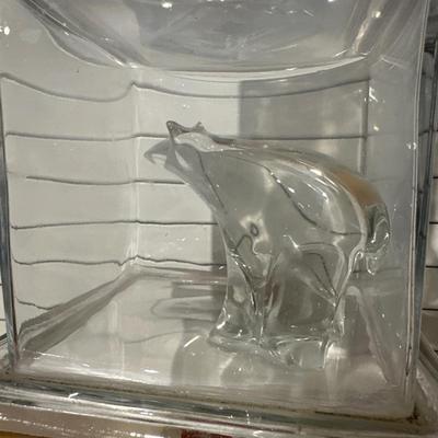Polar bear glass sculpture