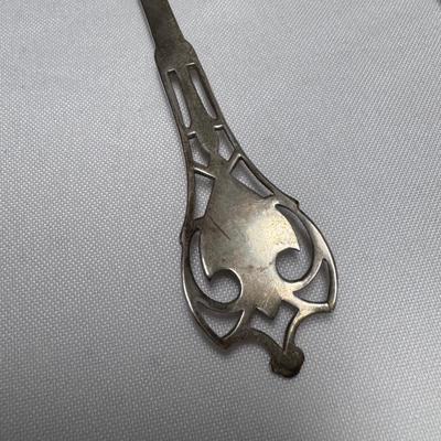 Sterling Silver Spoons and Serving Utensils (ST-DZ)