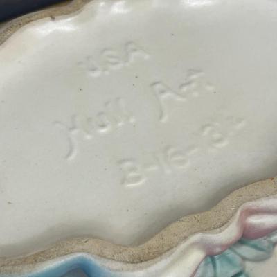 Large Hull Art vase