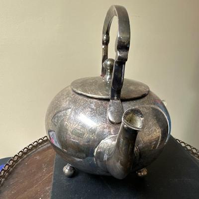 Tea pot
