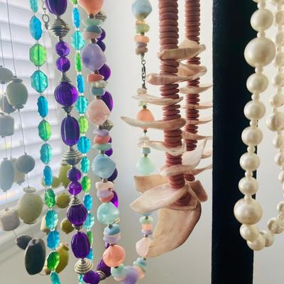 Necklace lot 2