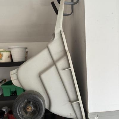 Wheelbarrow