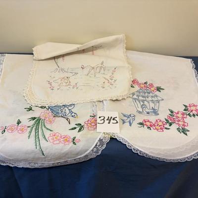 Pretty Table Runners