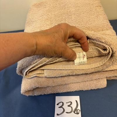 Towel Lot