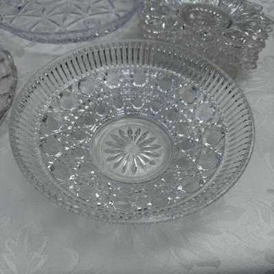 Lot of 5 beautiful entertaining glass and crystal pieces