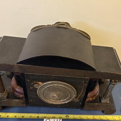 Vintage Antique Mantel Clock