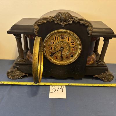 Vintage Antique Mantel Clock
