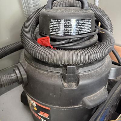 8 gallon wet/dry vac