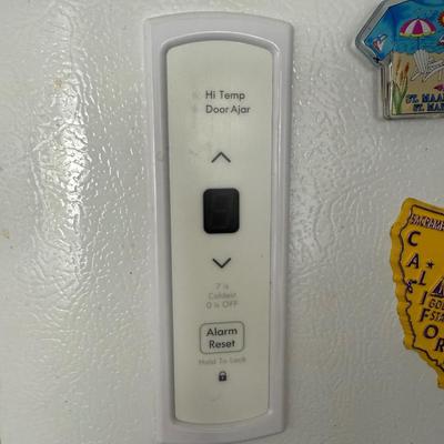 Kenmore freezer (magnets included if wanted!)