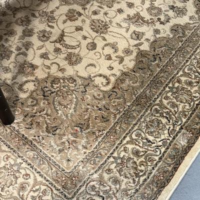 Bazaar crème and beige rug 5x7