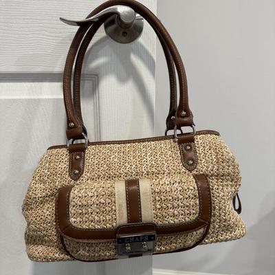 Like new Chaps purse