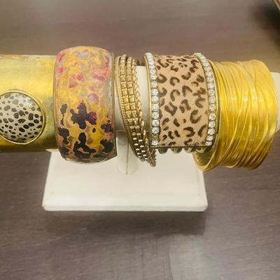 Bracelet lot 4