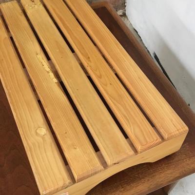 Pine Wood Step or Stand Laquer Finish Sturdy!