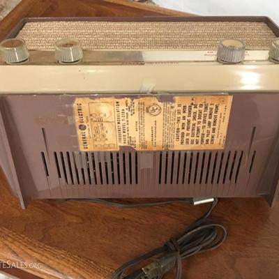 GE Musaphonic Dual Speaker AM/FM Radio Vintage 1960's 