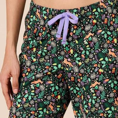 Women's XS - Amazon Essentials Women's Flannel Pajama Sleep Pant in Black Folkloric Woodland Fox Squirrel Print