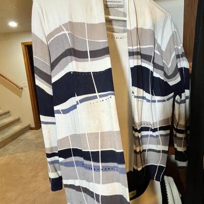 Lot 92 Ladies Tops