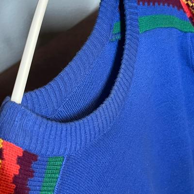 Lot 93 Tommy Hilfiger Sweaters
