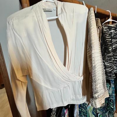 Lot 94 Women's tops