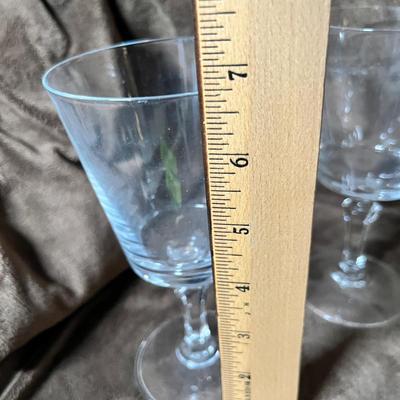 Lot 106 Plain crystal stemware
